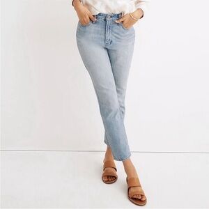 Madewell The Curvy Perfect Vintage Jean Straight Leg Relaxed Light Wash Size 25